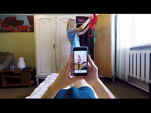 ❤️ Stepsister għamel lil ħuha jiġbor eżatt qabel ma daħlet id-dar Vidjow tas-sess lilna ❌