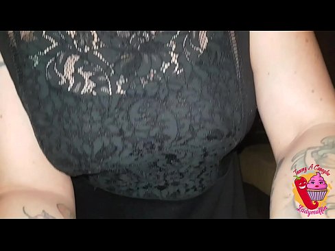 ❤️ Slutty stepsister tagħtih blowjob u Spanjol Vidjow tas-sess lilna ❌